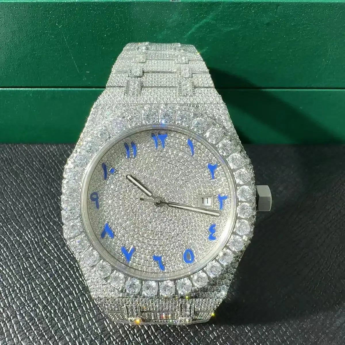 Automatic Mechanical Watches Swiss Movement Luxury Iced Out Watch Men Women Designers Hip Hop VVS D Colour Moissanite Watches