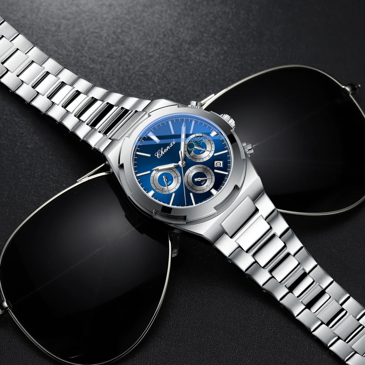 Men's Watches Classic Multifunctional Chronograph Sports Watch Top Luxury Stainless Steel Waterproof Luminous Quartz Wristwatch